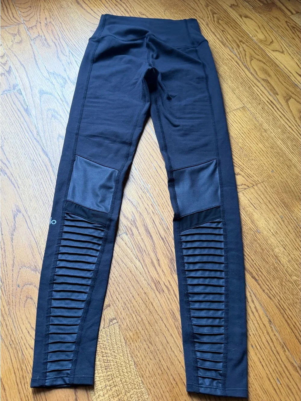 Alo Yoga Moto Leggings Black High Waist Ribbed Panel Size XS